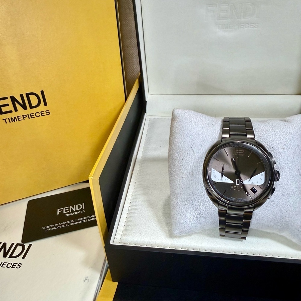FENDI Momento Bugs Chrono Date Designer Mens Watch - Picture 7 of 7